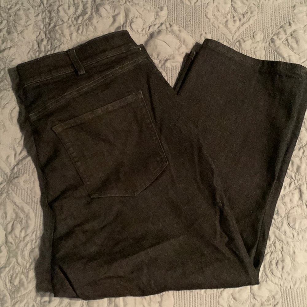 Duluth plus sized capri jeans